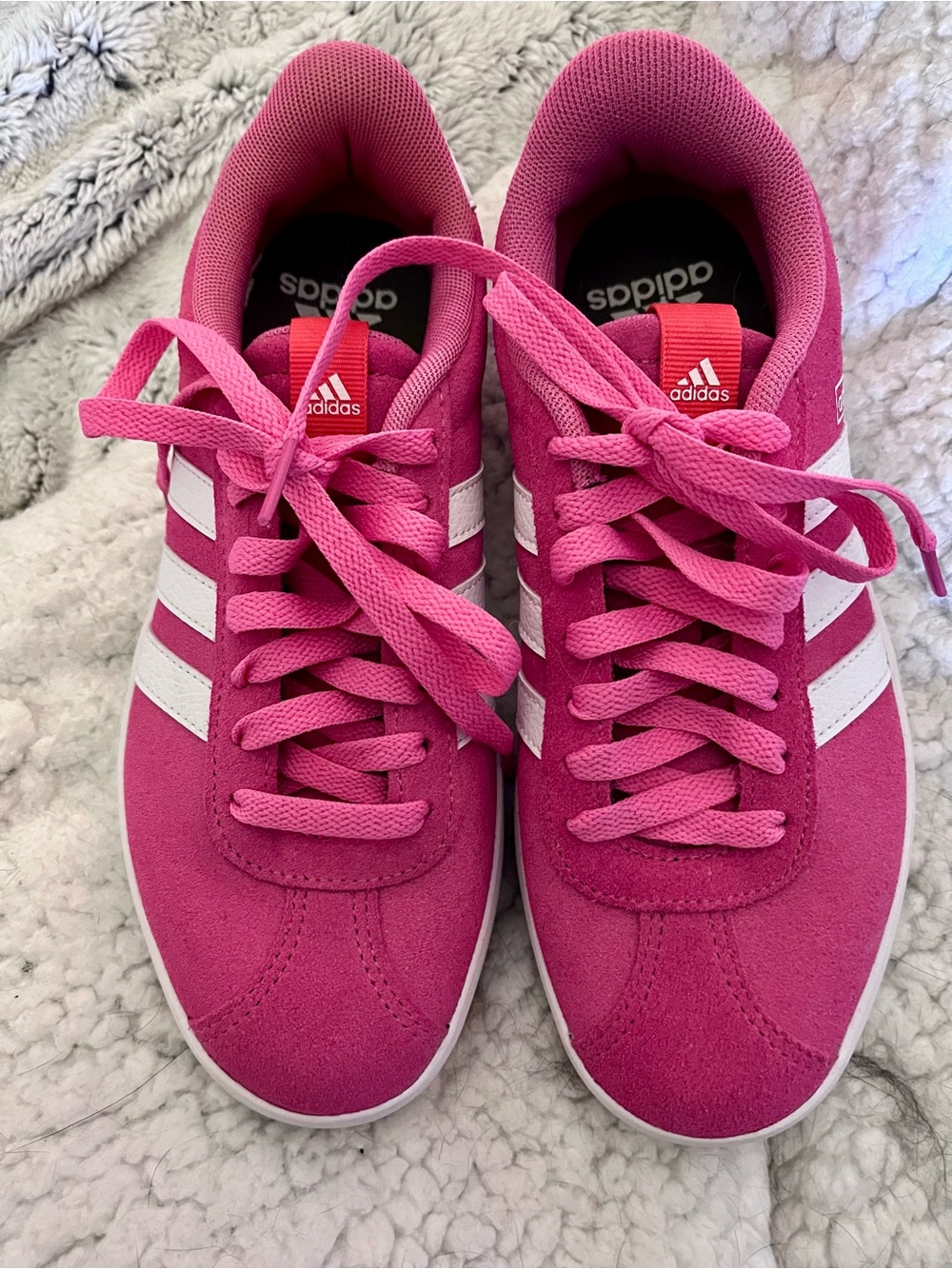 Adidas VL court Shoes/Sneakers Dark Pink Suede w/ White Women’s Sz 6 NWOB